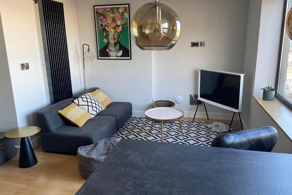 Beachside Apartment In The Centre Of Town New Quay Eksteriør bilde